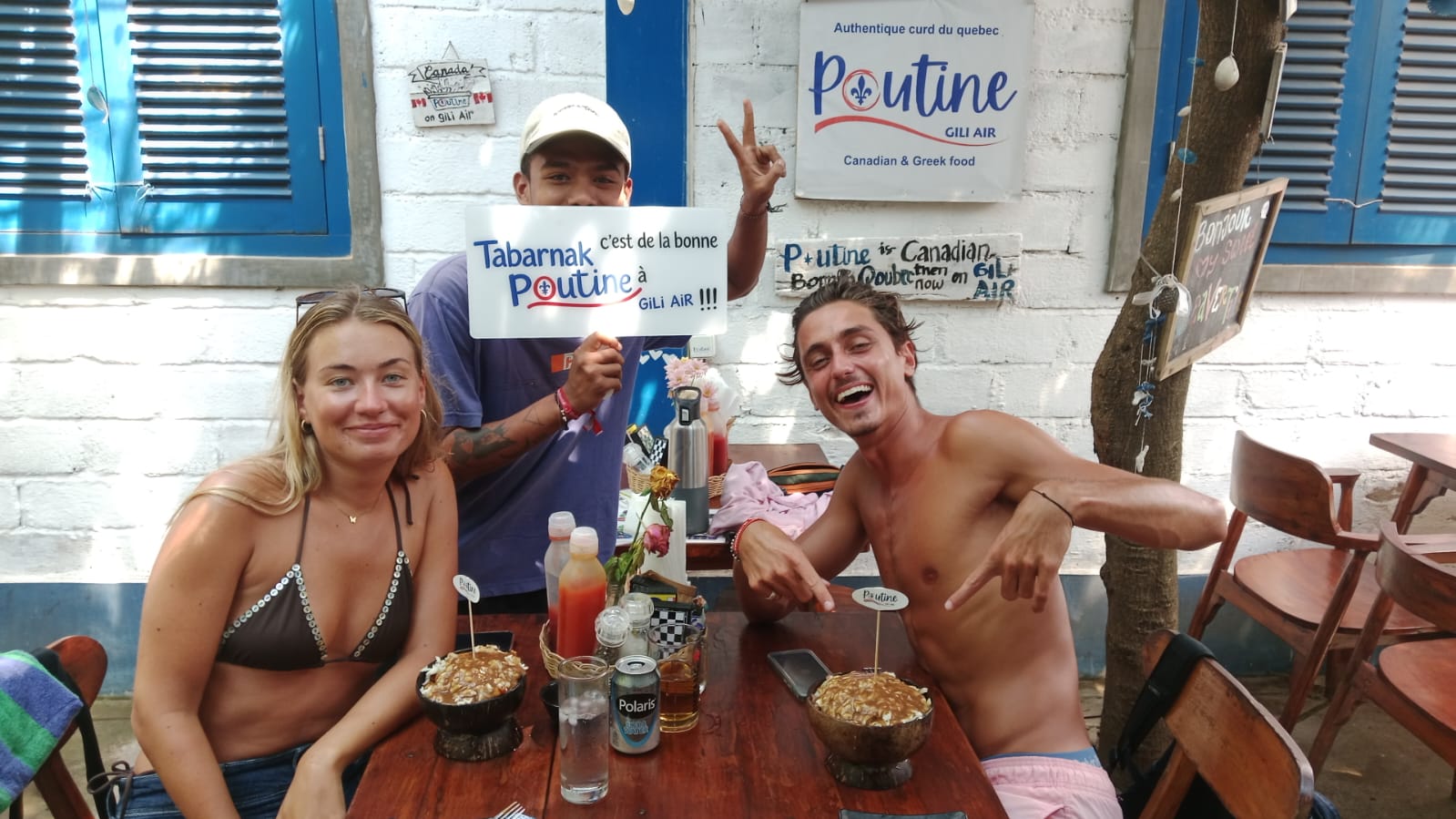 Poutine Gili Air - Quebec friends