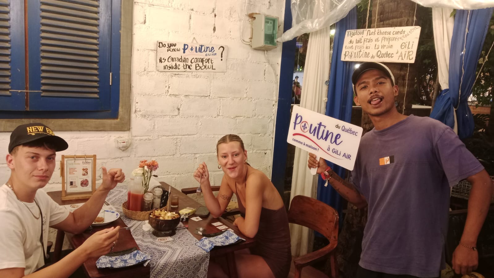Poutine Gili Air - Quebec friends